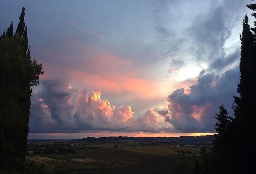 تختخواب و صبحانه La Locanda Del Barbagianni
