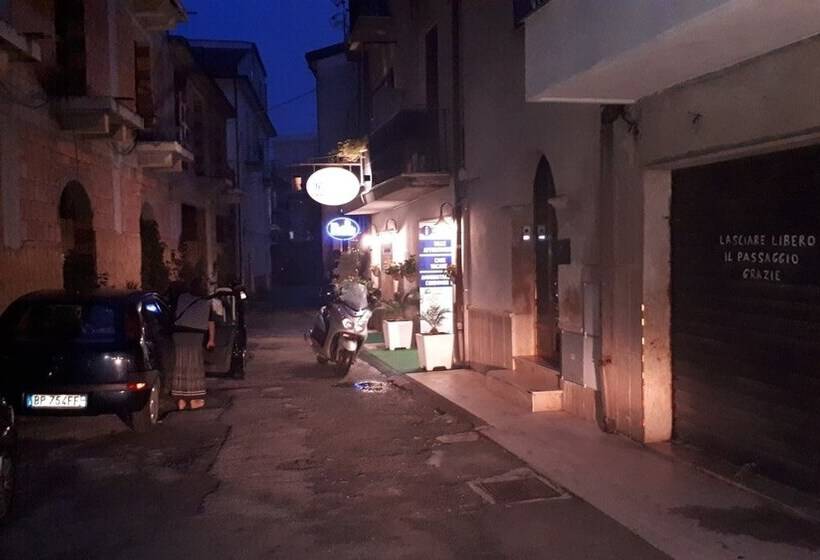 مبيت وإفطار La Marinella