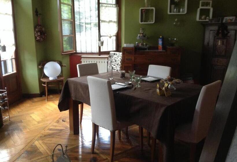 צימר La Taverna Dei Gufi