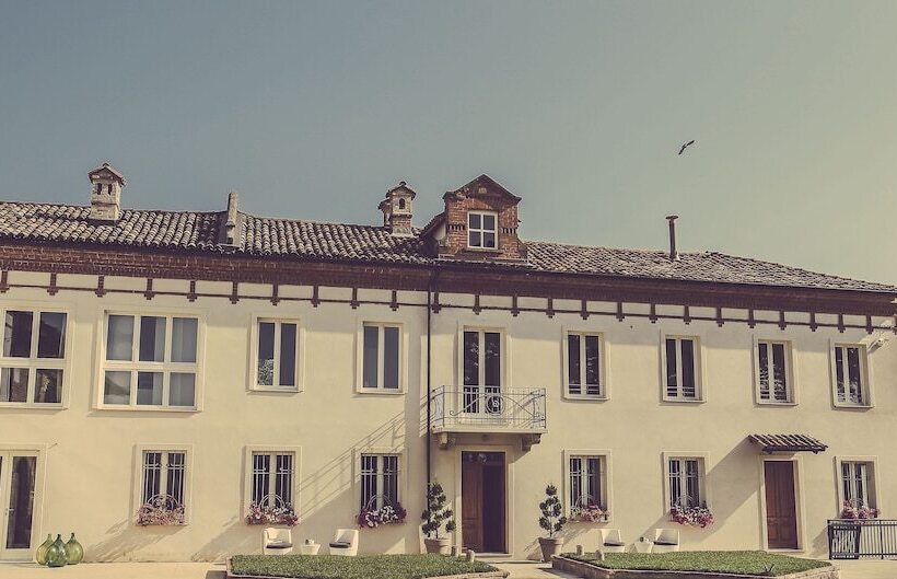 Bed and Breakfast Langhe Country House
