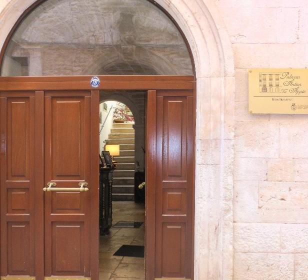 ベッドアンドブレックファースト Palazzo Antica Via Appia