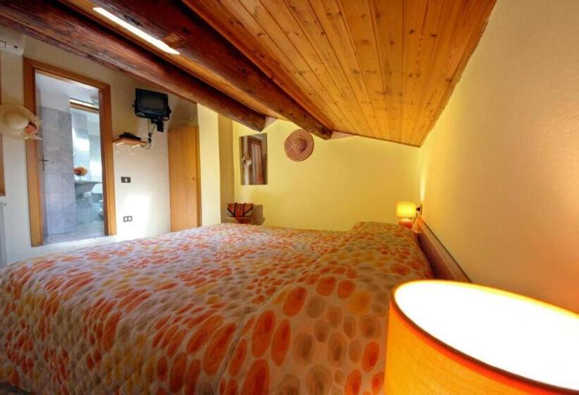 ホテル Albergo Dal Baffo