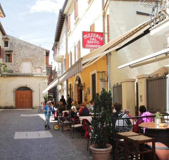 ホテル Albergo Dal Baffo