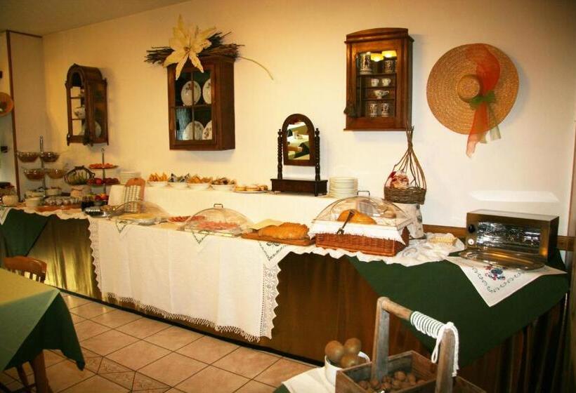 호텔 Albergo Garnì Cavento