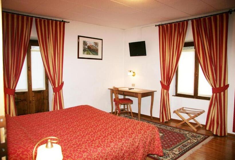 호텔 Albergo Garnì Cavento