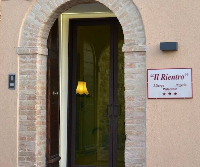فندق Albergo Il Rientro