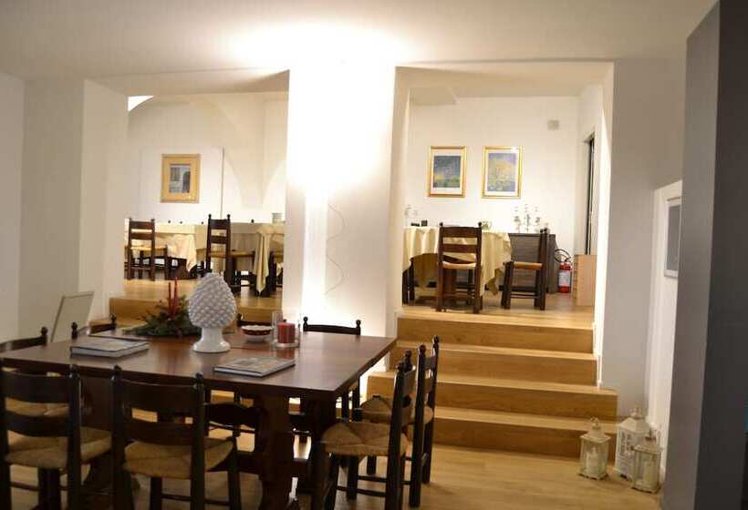 فندق Albergo Il Rientro