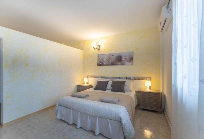 בית מלון כפרי Albergo Luisss