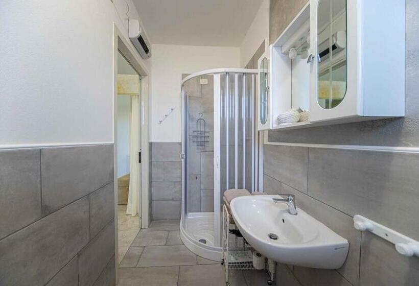 فندق Albergo Luisss