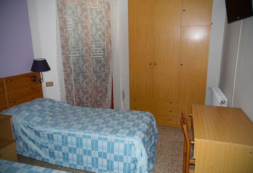 호텔 Albergo Ristorante La Torretta