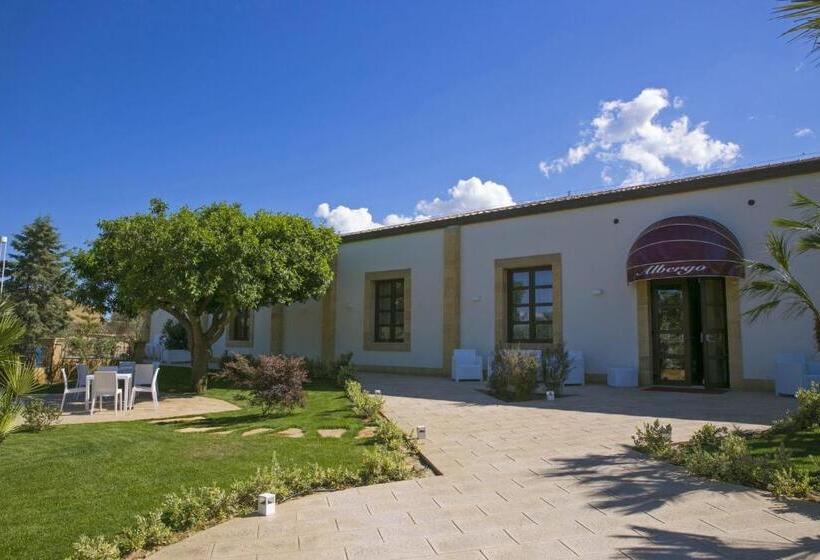 בית מלון כפרי Baglio Borgesati