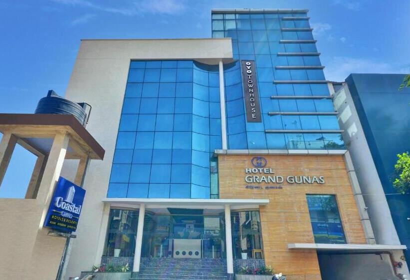 Super Townhouse 1307 Coastal Grand Hotels And Resorts