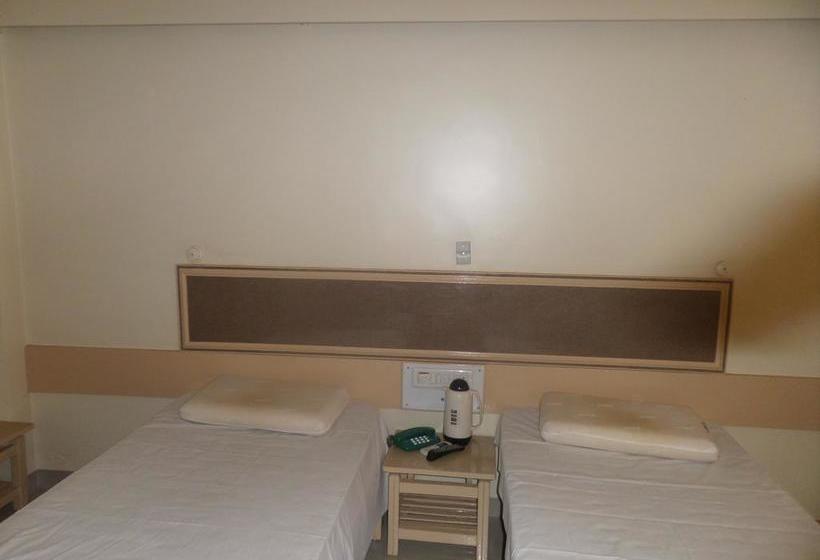 בית מלון כפרי Chanakya