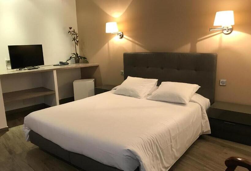 Отель Colomba Hôtel Centre Ville Historique