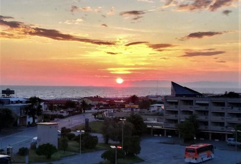 ホテル Puccinelli