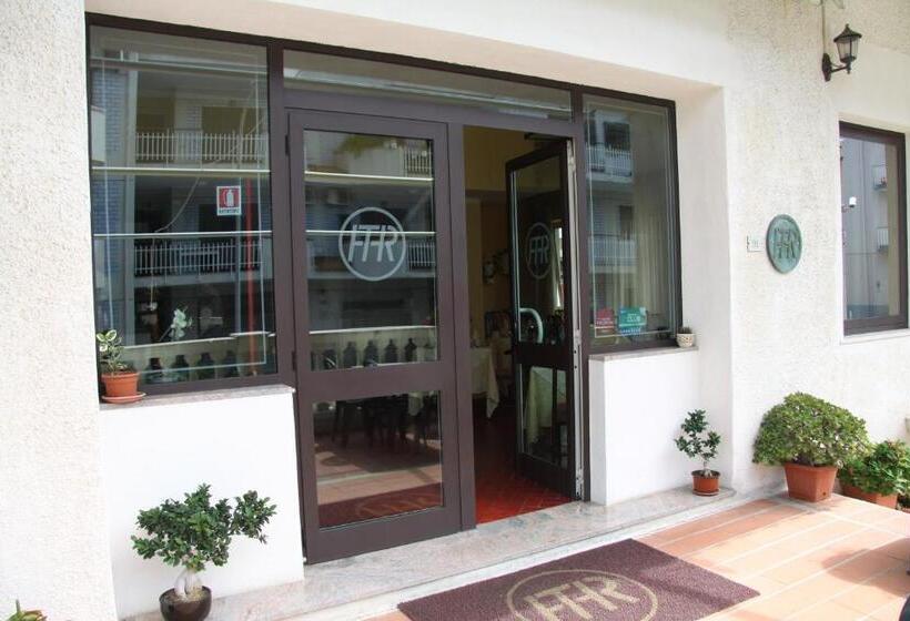 호텔 Ristorante Thomas