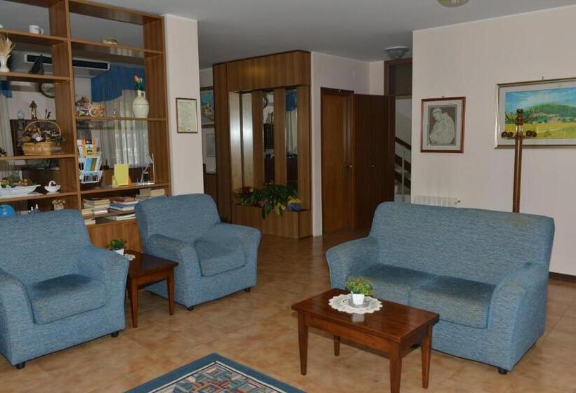 ホテル Santa Maria