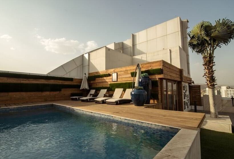 Shakun Hotels And Resorts