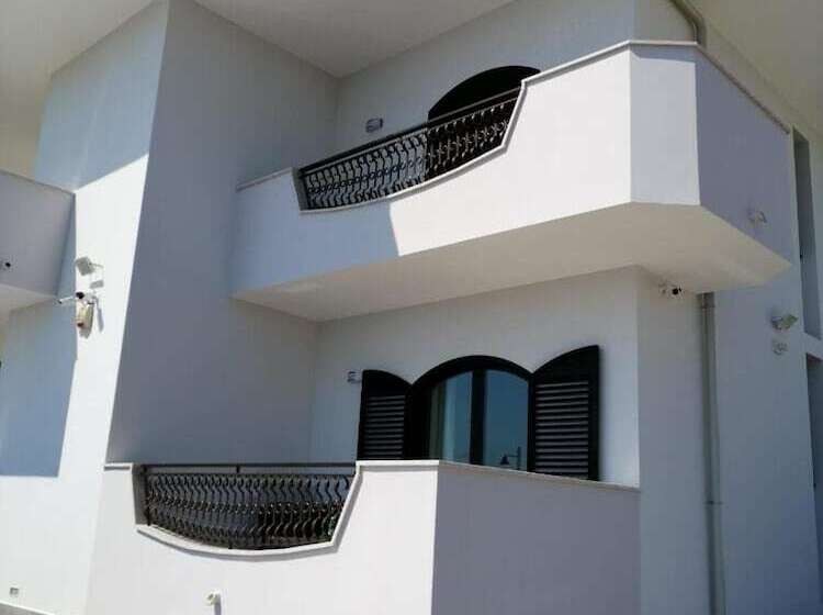 ホテル Tirreno Formia