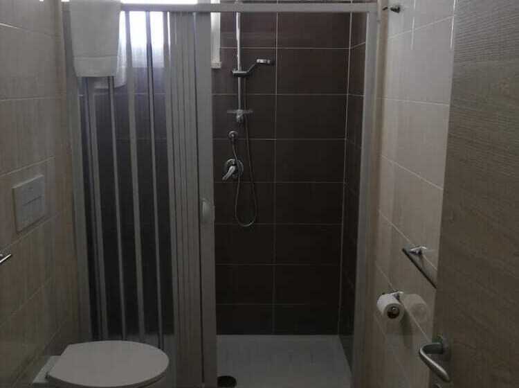 ホテル Tirreno Formia