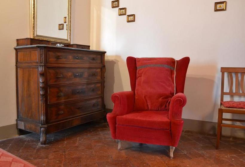 בית מלון כפרי Villa Aurora Di Ferracciano