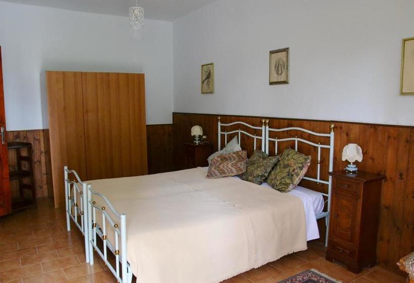 בית מלון כפרי Villa Aurora Di Ferracciano