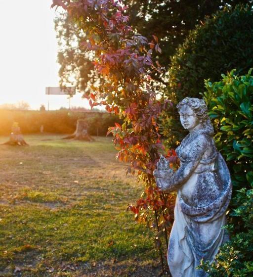 בית מלון כפרי Villa Aurora Di Ferracciano