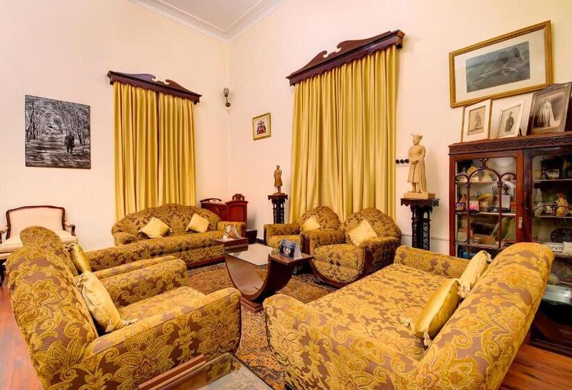 בית מלון כפרי Welcomheritage Shivavilas Palace, Hampi