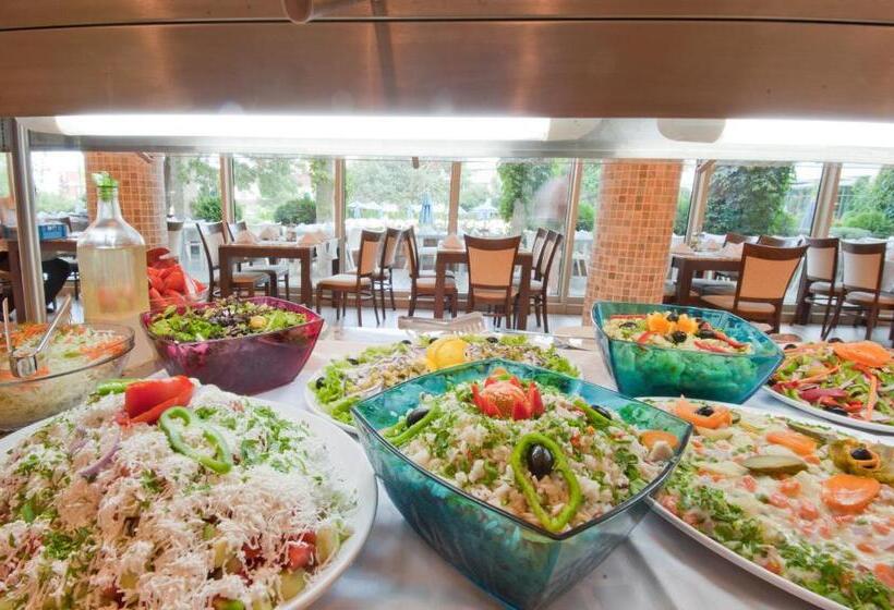 Jeravi Club Hotel   All Inclusive