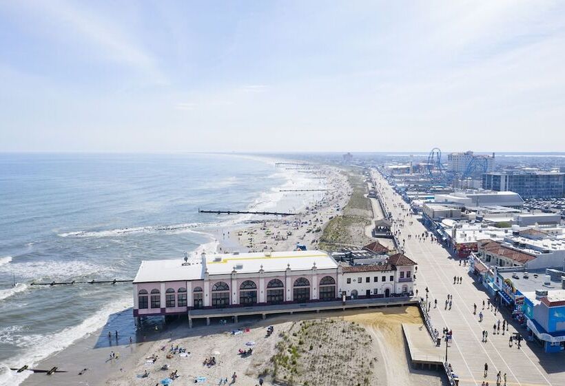 فندق على الطريق Ocean 7