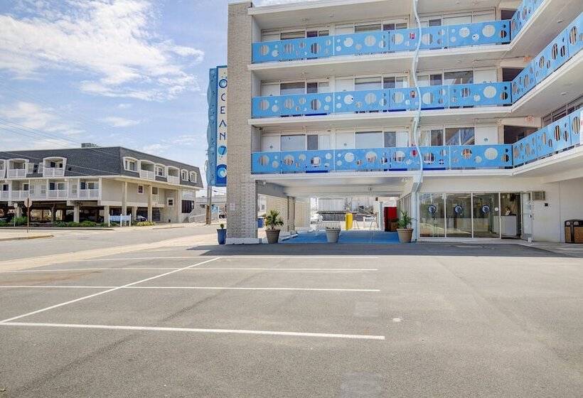 فندق على الطريق Ocean 7