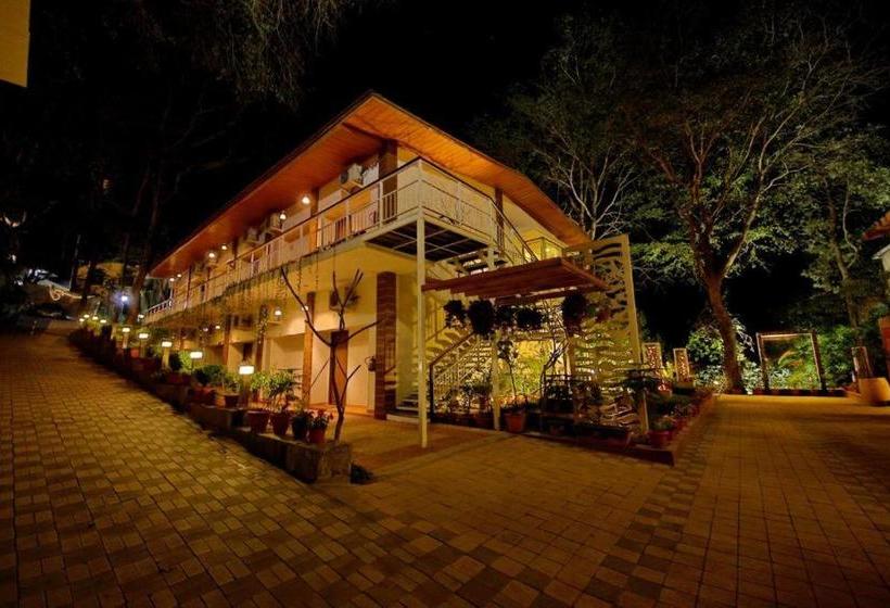 Namami Ganges Beach Resort & Spa