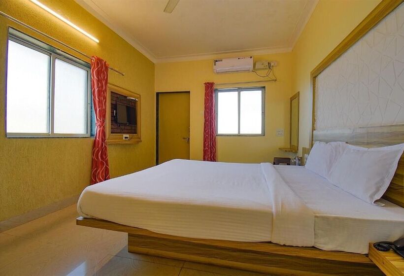 Shivneri Motels