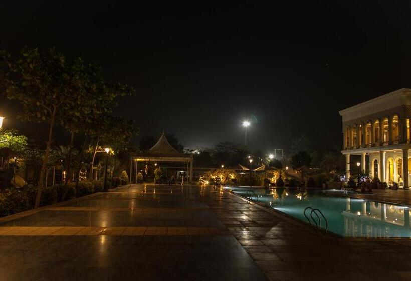 Uva Meridian Bay Resort & Spa