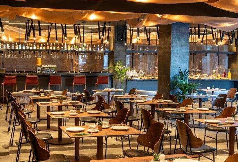 Axel Hotel Bilbao - Adults Only