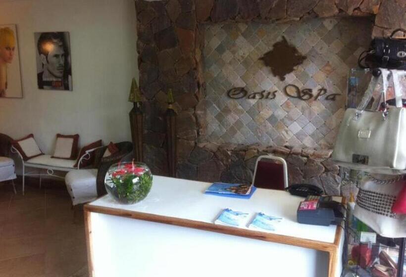 בית מלון כפרי Celuisma Playa Dorada All Inclusive