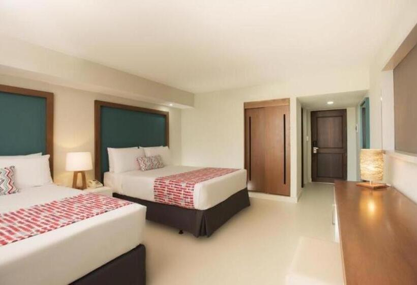 בית מלון כפרי Celuisma Playa Dorada All Inclusive