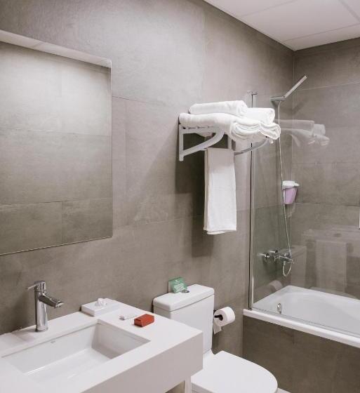 هتل Melilla Centro