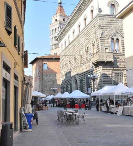 B&b Al Canto Del Cavour