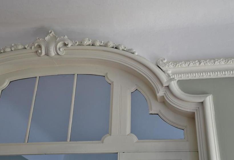 B&b Bonaparte Suites