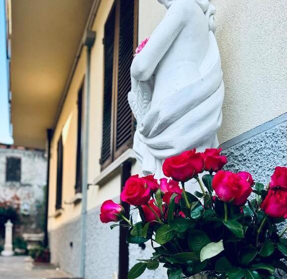 B&b Corte Sul Naviglio Cin I T 0 1 5 0 7 0 C 1 3 X U I L Q C V