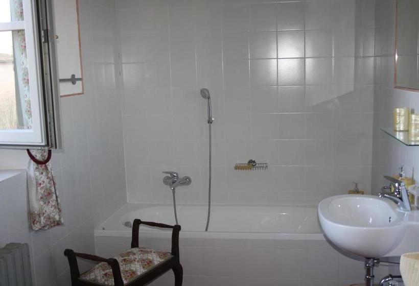 住宿加早餐  Agriturismo Cascina Fiamberta