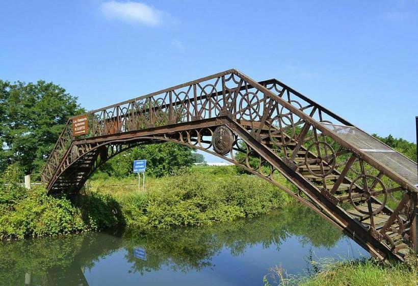 住宿加早餐  Agriturismo Cascina Fiamberta