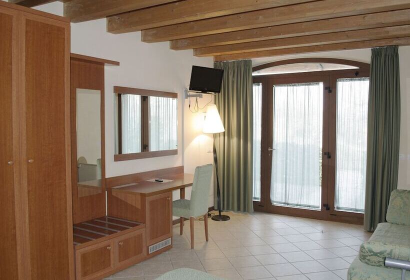 住宿加早餐 Agriturismo Valle Del Mincio