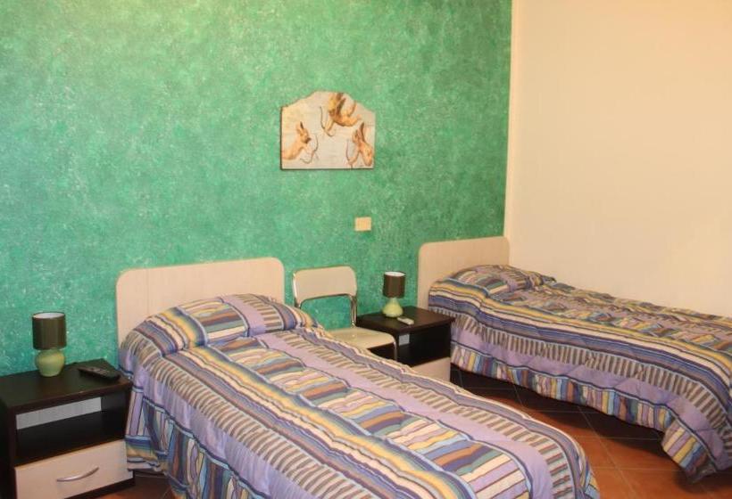 مبيت وإفطار Albachiara Holidays