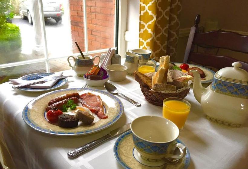 مبيت وإفطار Balally House