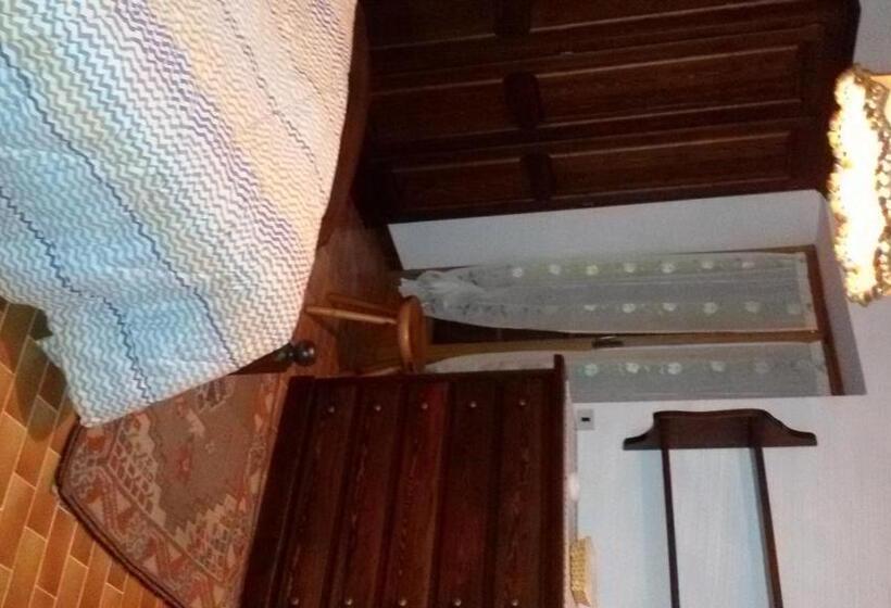 住宿加早餐  Cascina Torello