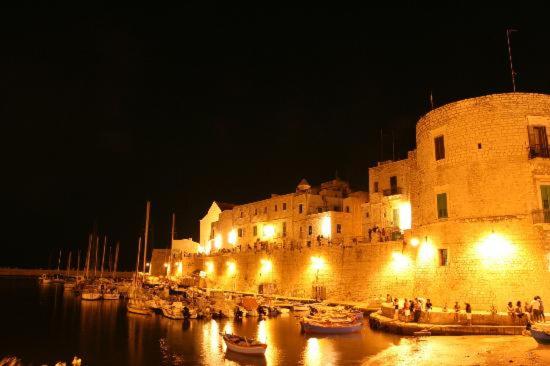 تختخواب و صبحانه Centro Storico Suites Giovinazzo