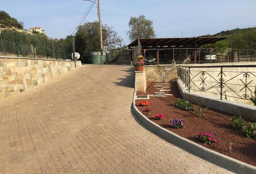 مبيت وإفطار Gli Agrumi