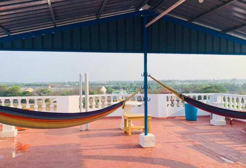 مبيت وإفطار Holi Wood Guesthouse